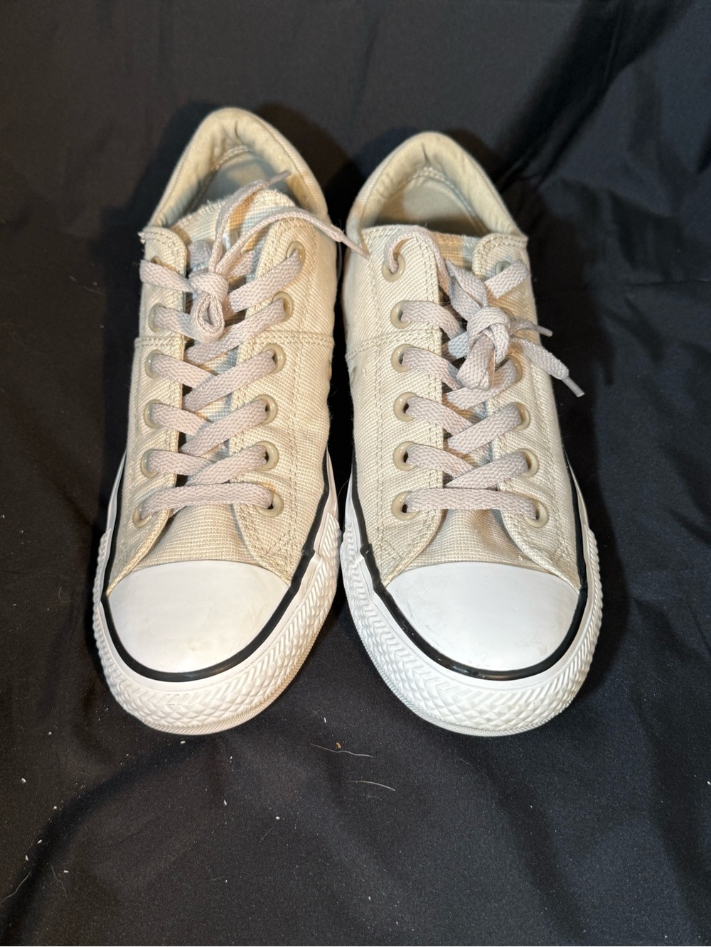 Converse Low-Top Sneakers - Cream
